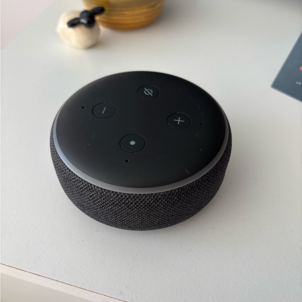 Amazon Echo Dot Smart Speaker - Black
